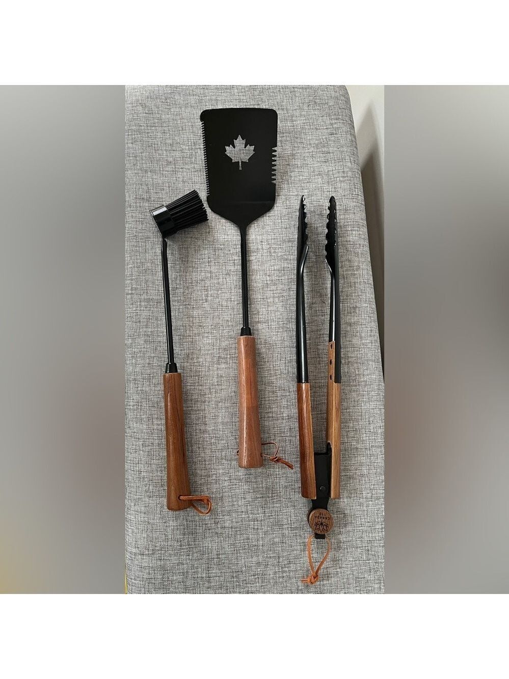 BBQ Tools Set of 3 Wood Handle Spatula Tongs Sauce Brush Summer Picnic Canada